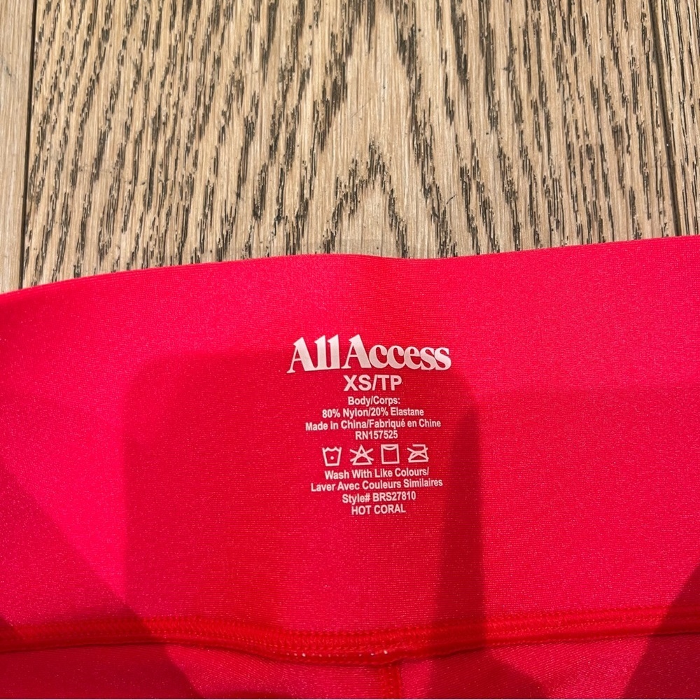 All Access Leggings - Picture 3 of 3